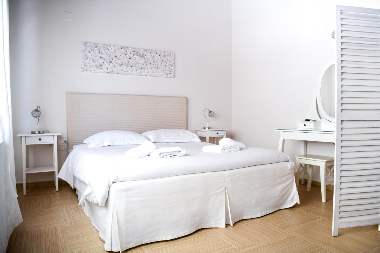 Serenity Luxury Villa, Skiathos 圣帕拉斯凯维 外观 照片