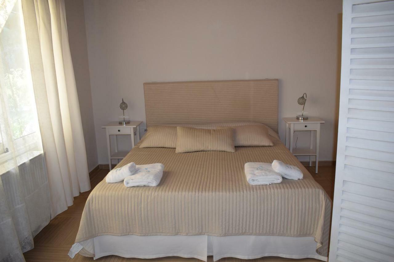 Serenity Luxury Villa, Skiathos 圣帕拉斯凯维 外观 照片